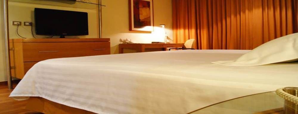 Hotel Mercury Inn ケレタロ エクステリア 写真